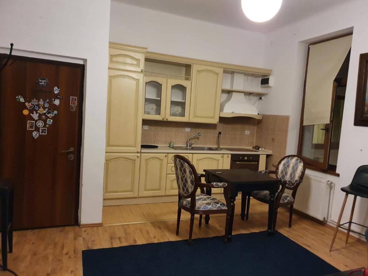 Апартаменты Apartament Roma Брашов Экстерьер фото